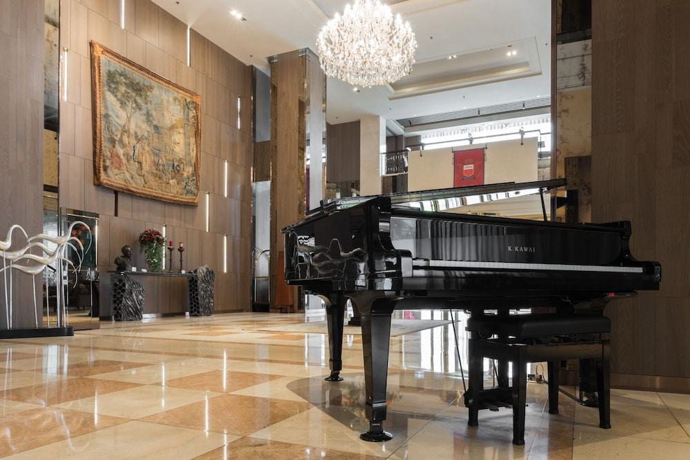 Chateau De Chine Hotel Taoyuan Bagian luar foto